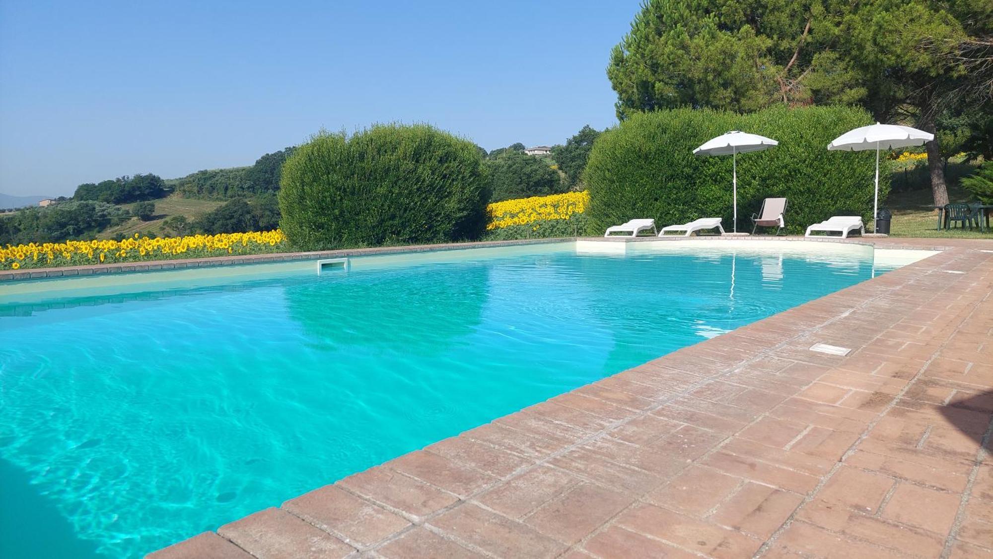 Il Borghetto Villa Todi Luaran gambar