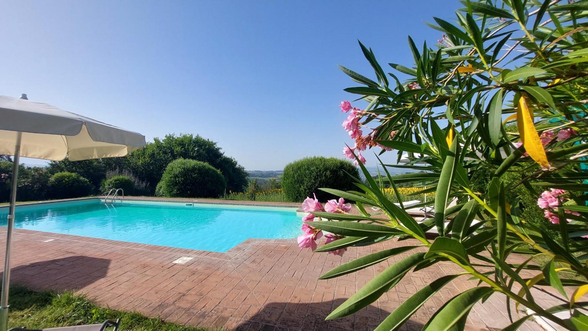Il Borghetto Villa Todi Luaran gambar